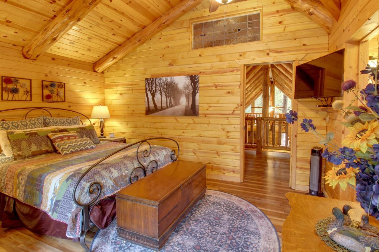 Lakeside Cabin On 2 Acres With Fire Pit And Hot Tub! Pinetop-Lakeside Bagian luar foto