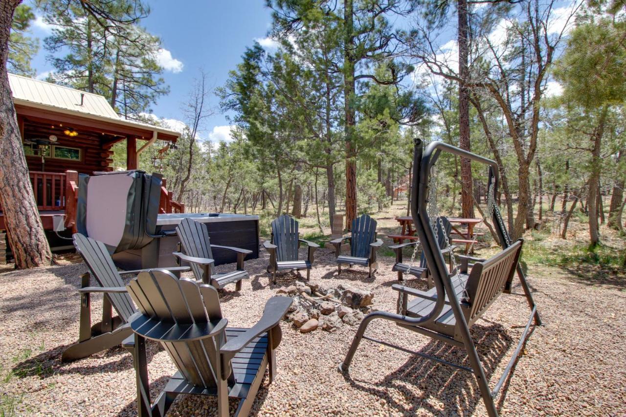 Lakeside Cabin On 2 Acres With Fire Pit And Hot Tub! Pinetop-Lakeside Bagian luar foto