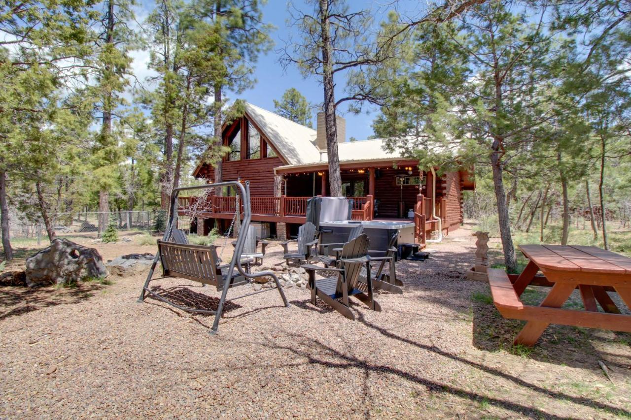 Lakeside Cabin On 2 Acres With Fire Pit And Hot Tub! Villa Pinetop-Lakeside Bagian luar foto