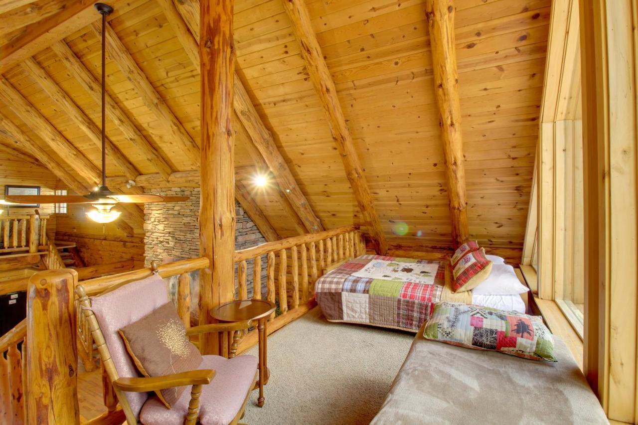 Lakeside Cabin On 2 Acres With Fire Pit And Hot Tub! Pinetop-Lakeside Bagian luar foto