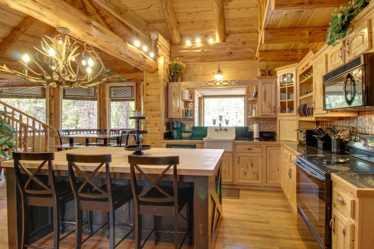 Lakeside Cabin On 2 Acres With Fire Pit And Hot Tub! Villa Pinetop-Lakeside Bagian luar foto